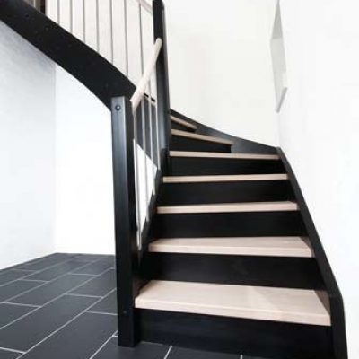 TRAPPEN - ET MIDTPUNKT-3
